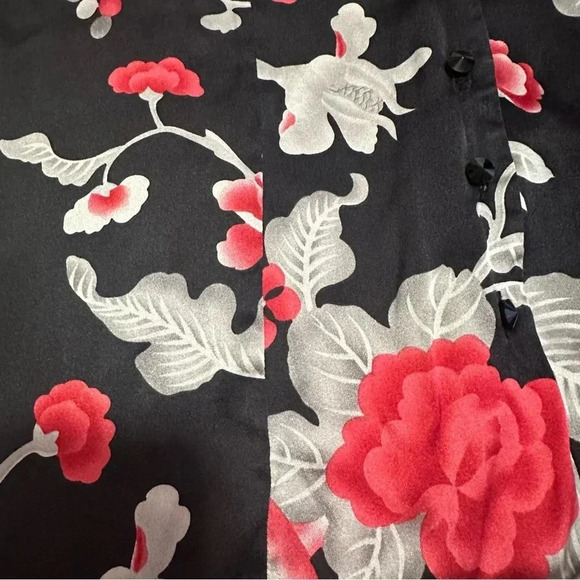 Y2k Arden B Black silk blend floral button down blouse w/ red accents size Small - Picture 4 of 8